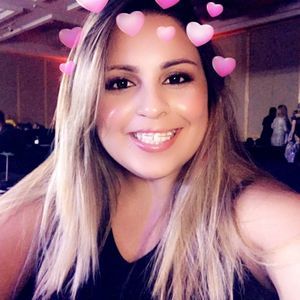 Meet your Posher, Olivia